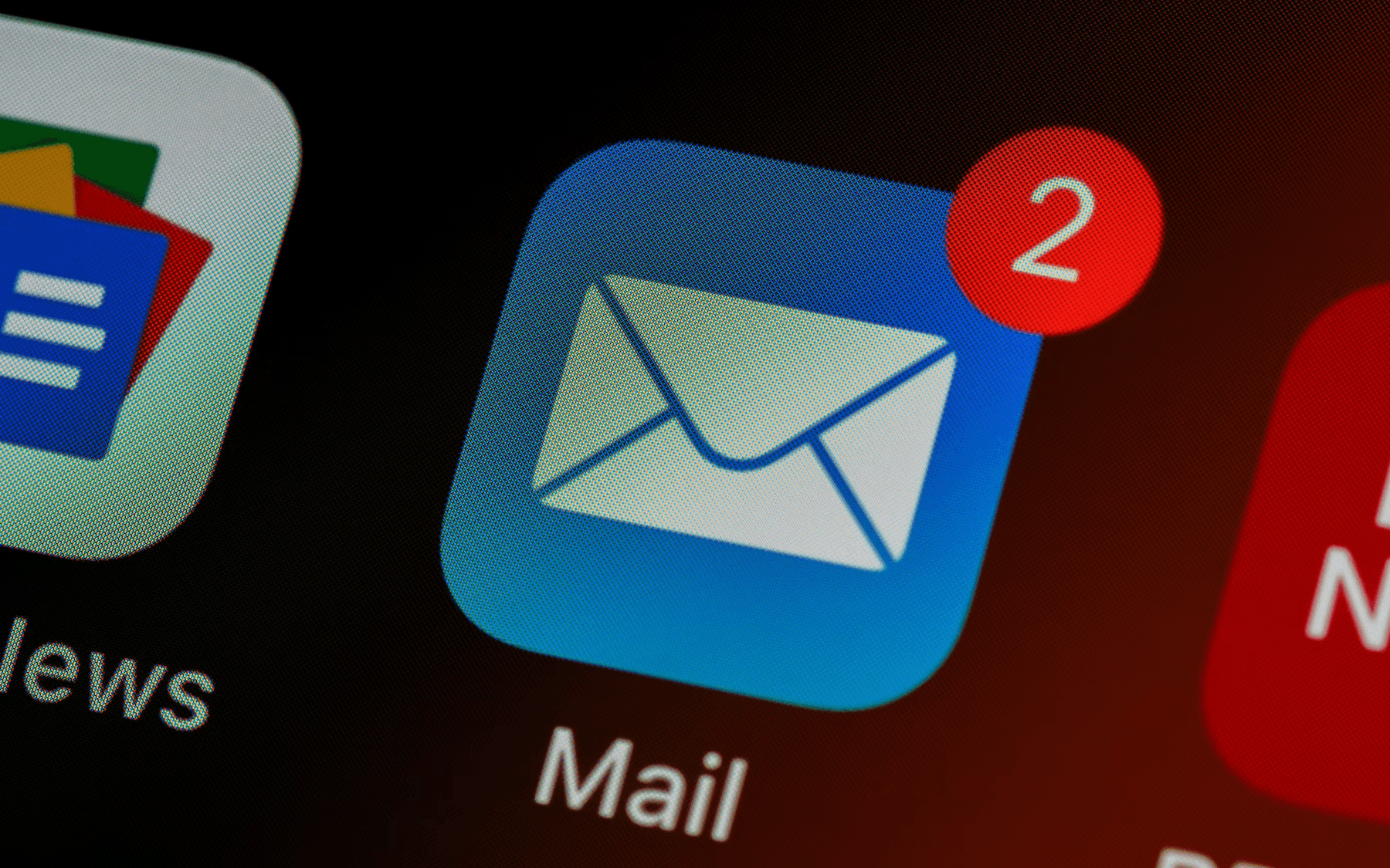 How to identify a phishing email